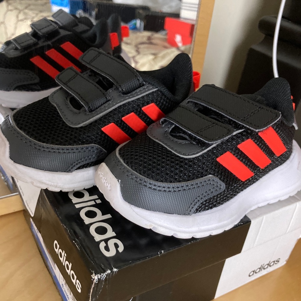 Adidas Boys Tensaur Run Infant Black,Red 5